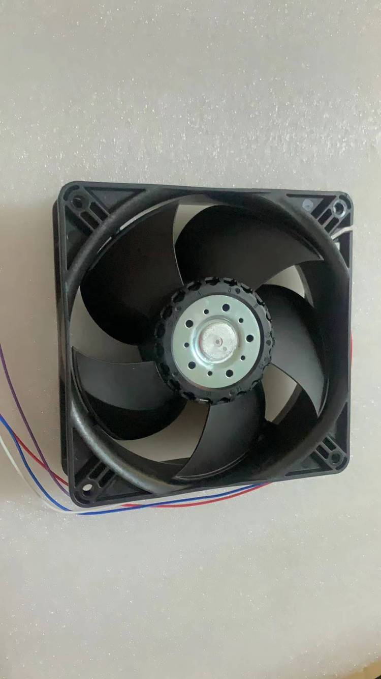 https://t11.baidu.com/it/u=3315145990,2176890092&fm=199&app=68&f=JPEG?w=750&h=1334&s=DF9233C596713B9C4480F9160100D0E1