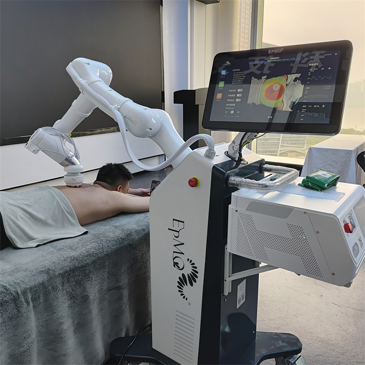 赛迪顾问春晚研究｜人形机器人再登春晚解码“钢铁明星”蜕变之路